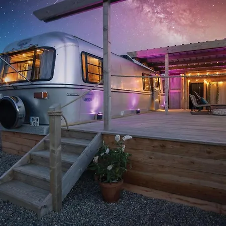 American Airstream - Blossom Farm - Tiers Cross Johnston Exterior photo