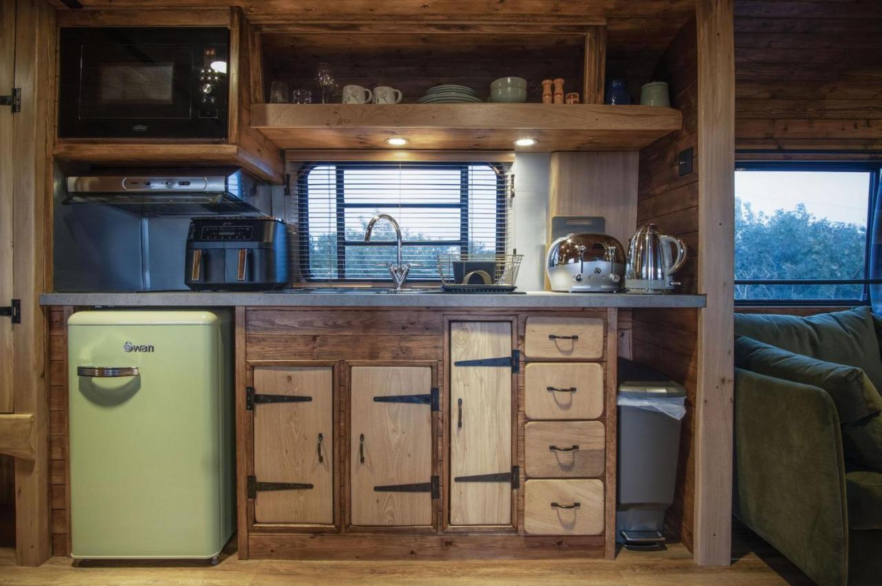 American Airstream - Blossom Farm - Tiers Cross