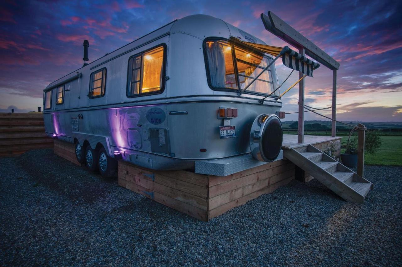 American Airstream - Blossom Farm - Tiers Cross Apartamento *